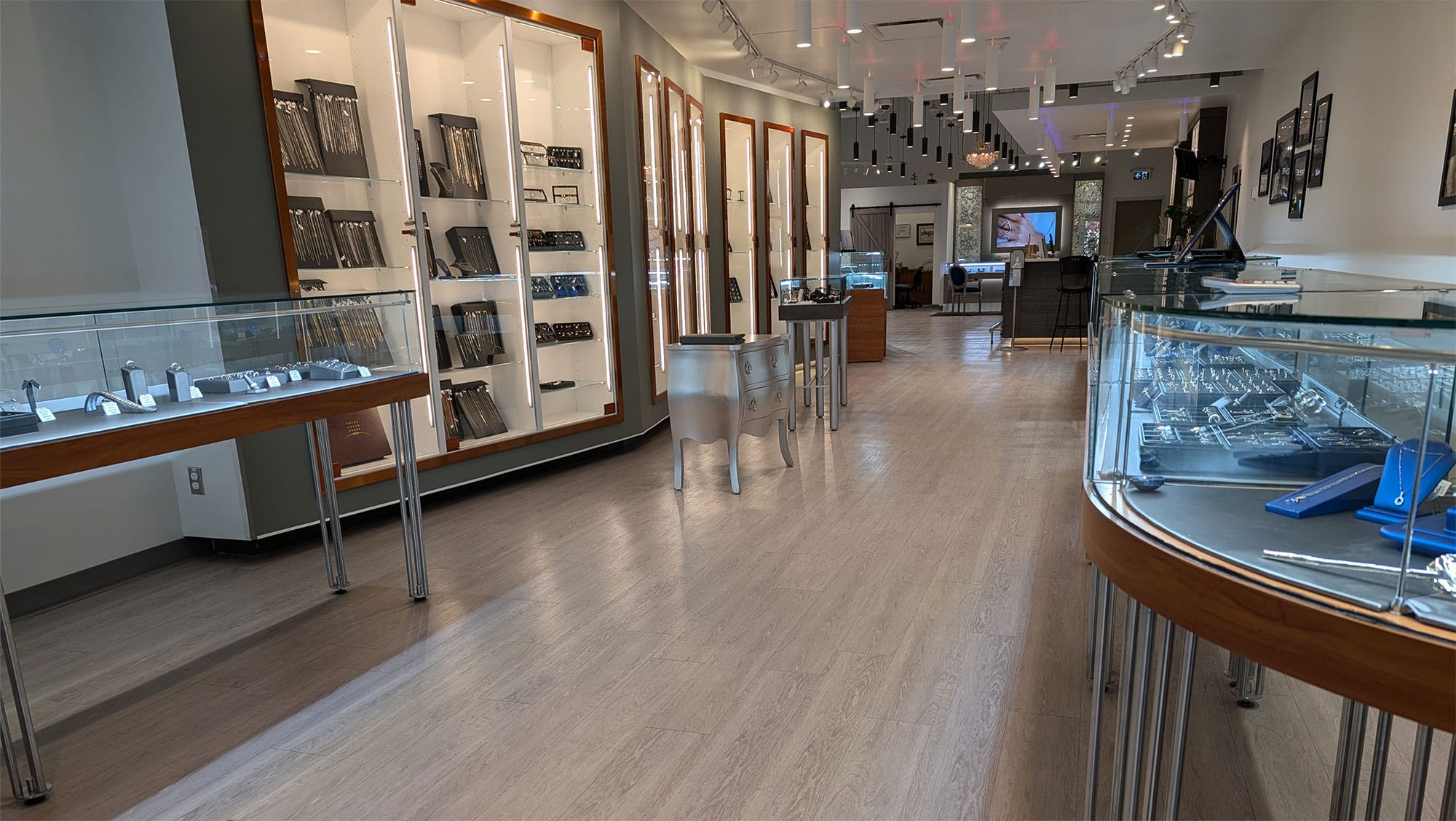 Custom Jewellery Store Calgary | Jewelry Designers - Troy Shoppe Jewellers